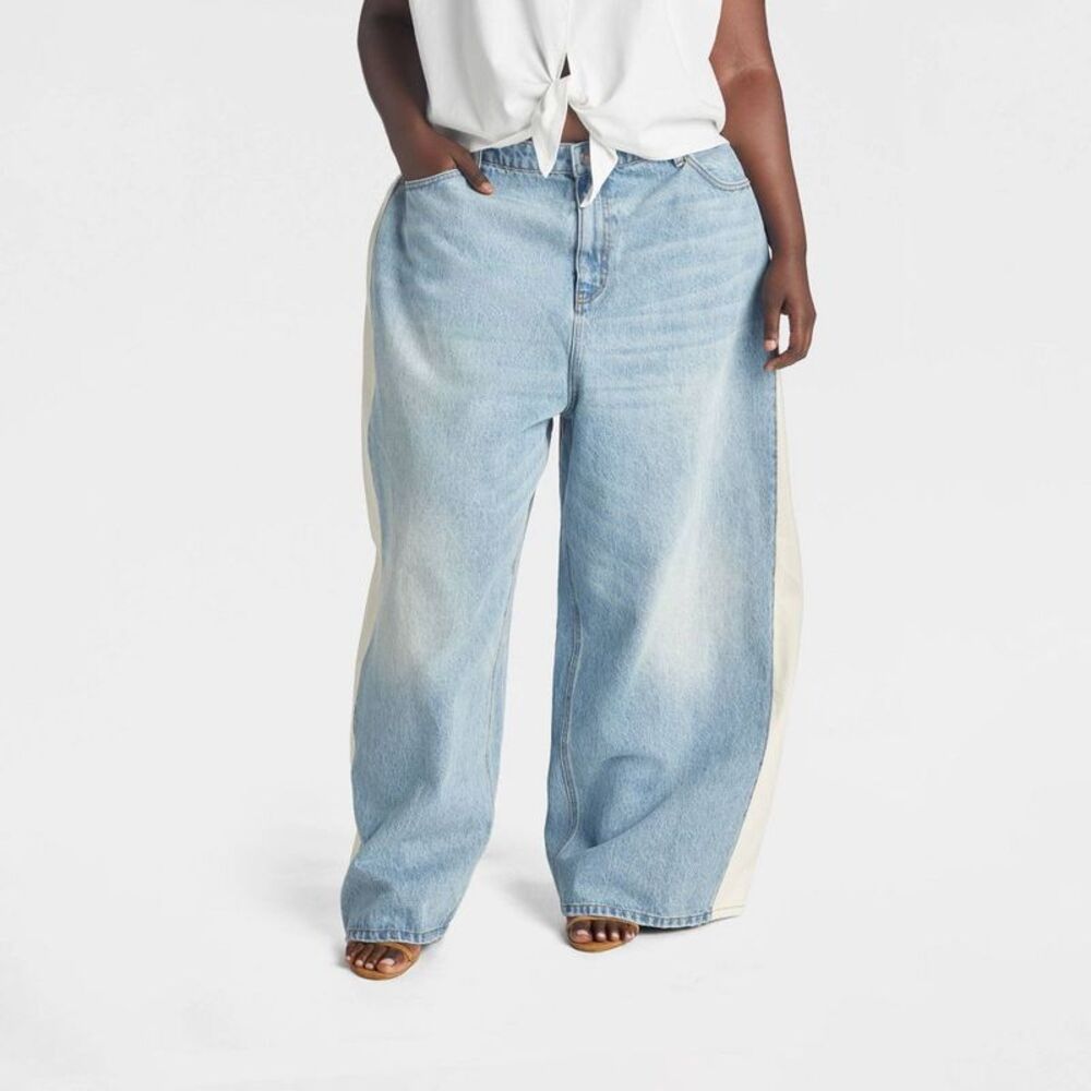 KBB by KAHLANA Women's Low-Rise 'The Rachel Jeans' - Blue 22